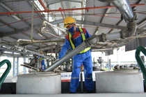 Gói thầu tại PVOIL Miền Đông: Nhà thầu quen mặt duy nhất dự với giá cao hơn cả dự toán