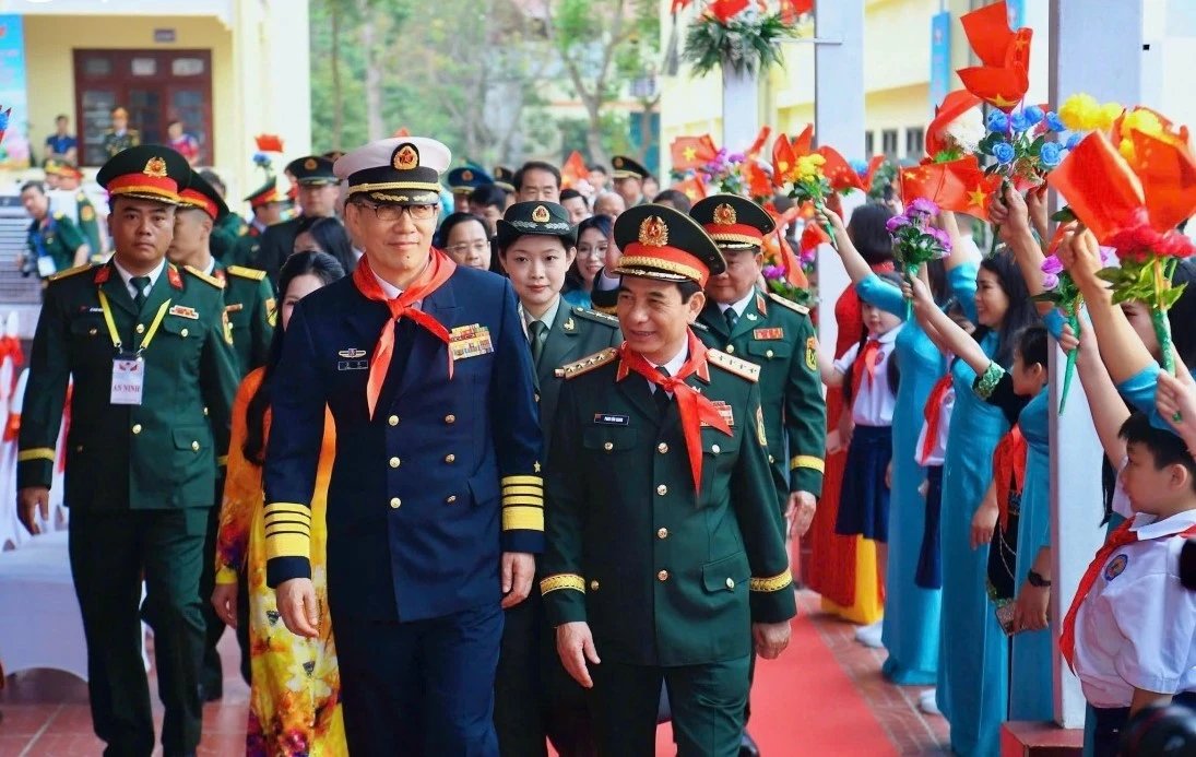 Những hình ảnh Đại tướng Phan Văn Giang đón Bộ trưởng Quốc phòng Trung Quốc Đổng Quân