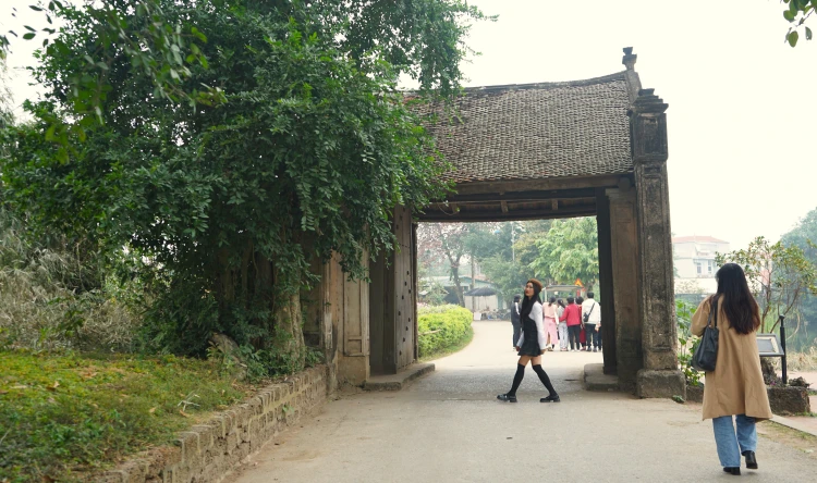 Về làng cổ Đường Lâm trải nghiệm không gian văn hóa sáng tạo mới 