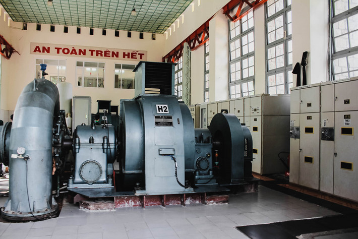 Cùng với nâng công suất, hệ thống cũ của nhà máy cũng được thay thế bởi các thiết bị hiện đại, tân tiến, tự động.