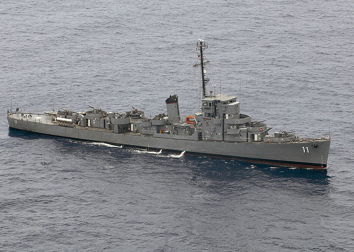 Trước khi mua các tàu chiến lớp Hamilton của lực lượng tuần duyên Mỹ (USCG), BRP Rajah Humabon (PS-11) được coi là tàu chiến lớn nhất, là soái hạm của Hải quân Philippines. Nó thuộc lớp khu trục hộ tống Cannon có lượng giãn nước toài tải 1.620 tấn, dài 93m, thủy thủ đoàn 165 người. Nguồn ảnh: Wikipedia
