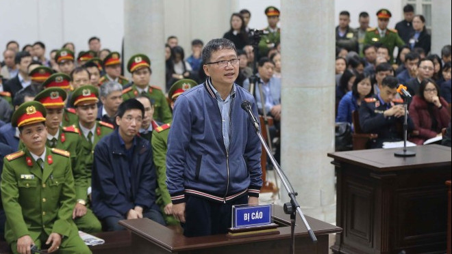 Ngoài ông Thăng, còn vô số quan chức cấp cao khác sẽ cùng đón Tết trong trại T16, đó là Trịnh Xuân Thanh - nguyên Chủ tịch HĐQT kiêm Tổng Giám đốc Tổng công ty cổ phần Xây lắp Dầu khí Việt Nam (PVC). Trong vụ án xảy ra tại PVN và PVC, ông Thanh bị tuyên phạt chung thân về tội "tham ô tài sản" và 14 năm tù về tội "Cố ý làm trái". Tổng hình phạt chung là chung thân. Nguồn ảnh: TT&VH