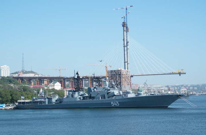 Nguyên soái Shaposhnikov (BPK 543) là một trong 9 tàu khu trục săn ngầm cỡ lớn Project 1155 Fregat (NATO định danh là Udaloy) được thiết kế chuyên nhiệm cho nhiệm vụ tìm diệt tàu ngầm hạt nhân Mỹ và NATO, bên canh đó nó cũng sở hữu khả năng phòng không, diệt hạm mức nhẹ hơn. Chiếc Shaposhnikov được khởi đóng năm 1983, chính thức biên chế tháng 12/1985 trong thành phần Hạm đội Thái Bình Dương cho tới tận ngày nay.