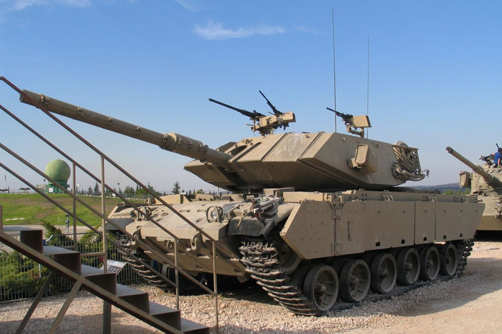 Những chiếc Magach 7 không sử dụng khung gầm cơ sở M48 Patton mà thay vào đó là thế hệ M60 Patton.