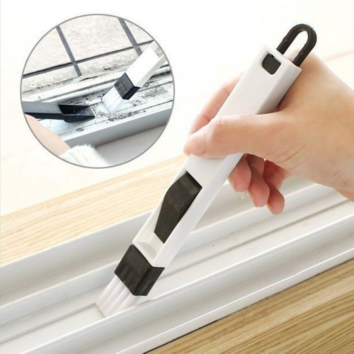 Không dễ để vệ sinh sạch sẽ tất cả các kẽ hở và góc cửa sổ. Cần phải khéo léo và tỉ mỉ để tiếp cận tất cả các ngóc ngách nhỏ, thế nhưng nếu bạn không làm điều này, cửa sổ sẽ là một trong những yếu tố gây mất thiện cảm cho ngôi nhà của bạn.