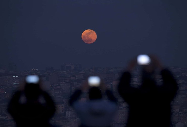 Hình ảnh chụp từ Istanbul, Thổ Nhĩ Kỳ - Ảnh Anadolu Agency/Getty Images
