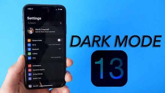 Thông tin thêm về chế độ tối và sức khỏeChế độ tối (Dark mode) là một công cụ mới trên iOS 13 giúp màn hình trắng chuyển thành nền đen với toàn bộ text vẫn sẽ hiển thị màu trắng giúp vẫn đảm bảo nhìn rõ nội dung trên màn hình vừa giảm mỏi mắt. Đáng chú ý, chế độ Dark mode còn hoạt động với tất cả các ứng dụng cốt lõi của Apple, nhưng nhiều khả năng nó cũng sẽ được mở rộng dành cho các nhà phát triển ứng dụng của bên thứ ba. Sự nhấn mạnh của Apple về chăm sóc sức khỏe và cai nghiện kỹ thuật số có nghĩa là có nhiều chi tiết hơn về việc duy trì ranh giới với việc sử dụng điện thoại và bảo vệ đôi mắt của người dùng khi sử dụng điện thoại lâu. Một ứng dụng hoặc cài đặt mới cho iPhone 11 với tính năng chăm sóc sức khỏe riêng có thể chưa sẵn sàng vào lúc này nhưng có thể sẽ có mặt trên mọi iPhone khác khi bản chính thức iOS 13 ra mắt vào tháng 9.