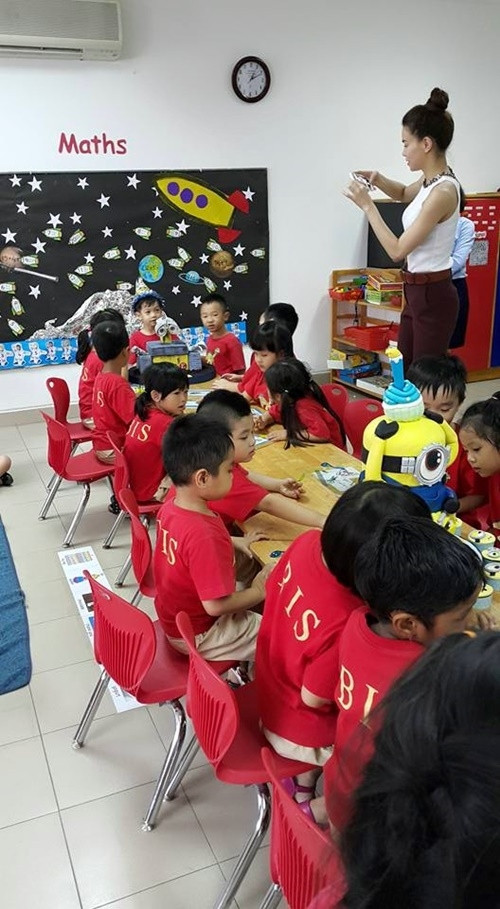 Hình ảnh Hồ Ngọc Hà trong sinh nhật Subeo được chia sẻ trước đó.