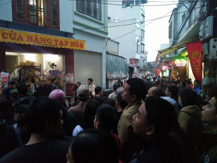 Ngày 2/1, Phòng Cảnh sát hình sự (Công an Hà Nội) thông báo vào cuộc điều tra nguyên nhân và tìm ông Lâm. Qua xác minh, khoảng 21h tối ngày 25/12, ông Lâm lái xe Camry rời trụ sở UBND huyện Quốc Oai.