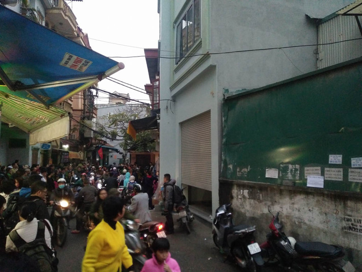 Đến 21h36, ông gửi xe ở 113 Trần Duy Hưng, sau đó đi bộ ra ngõ 115 Trần Duy Hưng và đi bằng phương tiện gì chưa xác định được tới hồ Đền Lừ rồi mất tích. Theo gia đình, trước khi mất liên lạc, Chủ tịch UBND huyện Quốc Oai có gọi điện thoại cho con trai nói mình “đang gặp rắc rối”.