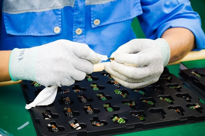 Đợt mở bán đầu tiên vào tháng 6, Bkav đã bán được 11.822 sản phẩm. (Nguồn: Cnet)