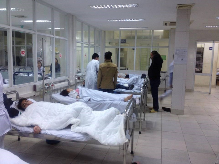 La liệt người nằm trong viện.