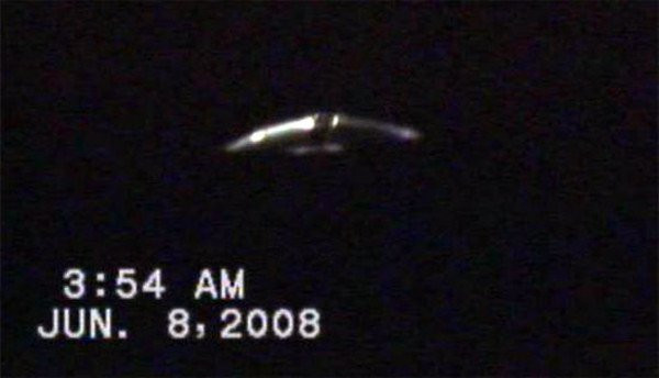 Nhiều UFO bí ẩn được phát hiện bởi radar. Tháng 8/2008, một UFO được phát hiện tại Compound Yenikent, phía tây của Ankara, Thổ Nhĩ Kỳ. Nhân chứng chứng kiến thậm chí đã ghi lại được video rất rõ nét về UFO này. Hiện các hình ảnh và video được lưu trữ để nghiên cứu tại Trung tâm Nghiên cứu UFO Space Science Sirius.