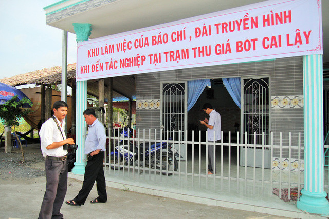 Thậm chí, chủ đầu tư BOT Cai Lậy còn bố trí cả một khu vực dành riêng cho báo chí tác nghiệp. Nguồn ảnh: Tuổi Trẻ