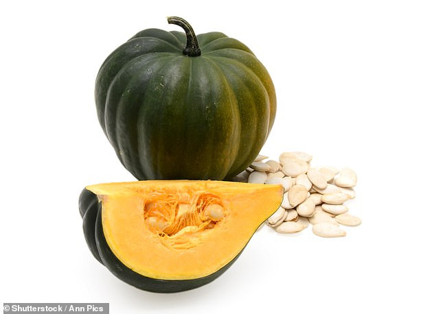 Acorn squash: còn gọi là bí mùa đông, là một cây họ bí ngô, là một thực phẩm yêu thích vào mùa thu ở Mỹ. Nó có tác dụng bảo vệ tế bào, chống lão hóa trong cơ thể và bộ não.