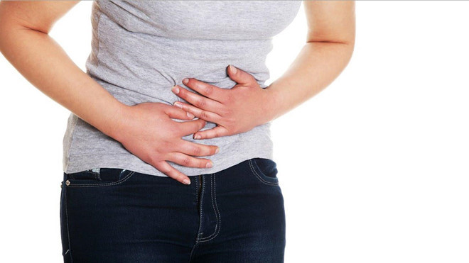 Ngộ độc thực phẩm: Rửa tay đóng vai trò chính trong việc phòng tránh bệnh, ngăn ngừa lây nhiễm chéo trong khi nấu ăn. Các loại thực phẩm như thịt sống, rau có chất bẩn hoặc trứng có thể chứa vi khuẩn có hại có thể gây bệnh cho bạn nếu không được vệ sinh sạch sẽ. Ảnh: Webmd.