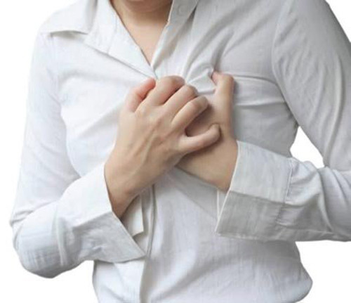 Giảm nguy cơ đau tim. Không chỉ mang lại tác dụng giải độc gan, hạt đu đủ còn rất hữu ích cho người mắc chứng huyết áp cao, giảm nguy cơ đau tim và đột quỵ.