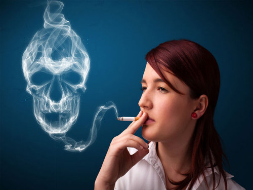 Đặc biệt, cần quyết tâm loại bỏ thói quen hút thuốc lá bởi chúng chứa nhiều độc tố gây hại cho động mạch và mạch máu. Thói quen xấu này cũng dễ khiến tăng huyết áp nguy hiểm.