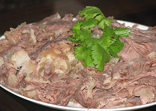 Thay vào đó, các bà nội trợ nên luộc hoặc rang thịt nhằm tránh để thịt tiếp xúc với môi trường nhiệt độ cao sinh chất có hại.