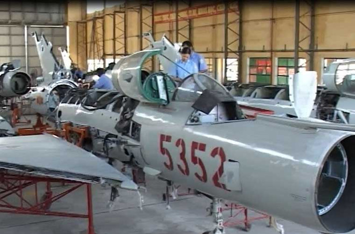 Toàn cảnh bên trong một phân xưởng của “bệnh viện” A32.