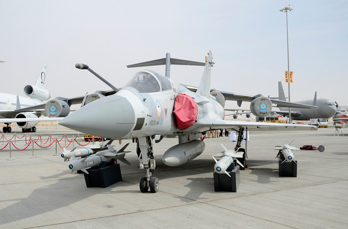 Phiên bản Mirage 2000-9 xuất khẩu cho UAE có thể triển khai được cả tên lửa hành trình Black Shaheen; bom thông minh PGM 500 Hakim.