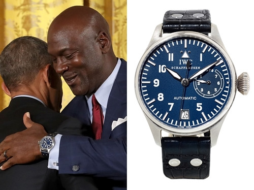 Năm 2016, huyền thoại bóng rổ Michael Jordan được cựu tổng thống Obama trao Huân chương Tự do. Khoảnh khắc ấy càng trở nên đáng nhớ hơn với chiếc đồng hồ IWC Big Pilot Platinum Limited Edition trên tay Michael Jordan. Được biết, chỉ có 500 chiếc tương tự được sản xuất và giá của nó là khoảng 600 triệu.