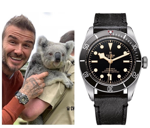 Ông bố 4 con David Beckham chứng minh vì sao mình vẫn là người đàn ông hấp dẫn nhất hành tinh dù đã ngoài tứ tuần bằng phong cách lịch lãm thường thấy. Một trông những chiếc đồng hồ yêu thích của anh là chiếc Tudor Black Bay có mức giá khoảng 90 triệu đồng.