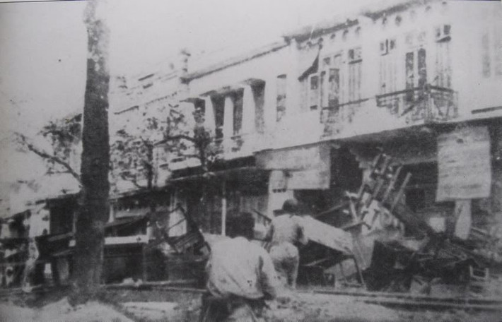 Phố Hàng Bài.