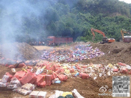 Li Yongkang, một quan chức cho biết: “Nếu không bị tịch thu, nguồn thịt đông lạnh này sẽ nhanh chóng theo chân các tiểu thương và có mặt trên thị trường”.