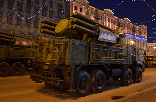 Tổ hợp pháo-tên lửa Pantsir-S1.