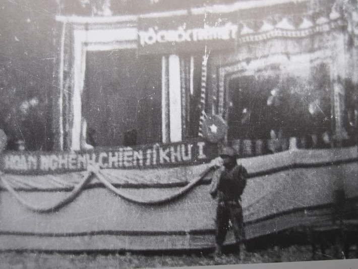 Sáng hôm sau, ngày 18/2/1947, lính Pháp phát hiện, đuổi theo, nhưng bộ đội đã vượt sông Hồng về làng Thượng Hội thuộc huyện Đan Phượng, Hà Tây.