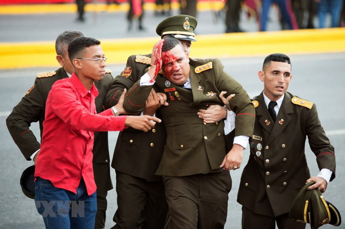 Nhà chức trách Venezuela cho biết ít nhất 7 binh sĩ bị thương trong vụ nổ. Nguồn ảnh: TTXVN