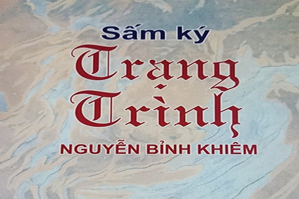 Ngoài ra, hiện nay, dân gian còn lưu hành nhiều câu sấm Trạng. Tuy vậy, theo các nhà nghiên cứu, "Sấm Trạng Trình" là một hiện tượng văn học cần phải được tìm hiểu và xác minh thêm. Không loại trừ khả năng nhiều câu sấm được người đời sau bổ sung.