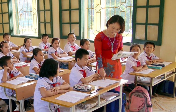 Phần chính của cuốn sách là 18 lá thư được viết bởi cựu lãnh đạo cao cấp của các hệ thống giáo dục trên khắp thế giới.