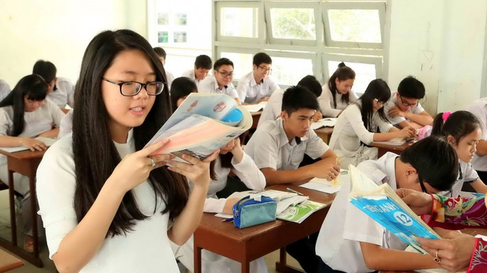 Những lá thư gửi tân Bộ trưởng Giáo dục không phải là một giáo trình hay công thức để những Bộ trưởng Giáo dục có thể áp dụng và trở nên thành công hơn. Tuy nhiên, đây là một hạt mầm trân quý để nuôi dưỡng những tinh thần vì giáo dục.