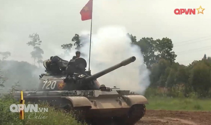 Vì dùng chung thiết kế với T-54A cho nên việc bảo dưỡng, sửa chữa T-59 hầu như không phải quá khó với bộ đội Việt Nam. Cho tới nay, những chiếc T-59 vẫn còn rất tốt, phục vụ tích cực trong quân đội ta. Nguồn ảnh: QPVN