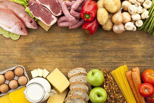 Không ăn kiêng, hãy ăn đa dạng nhiều thực phẩm: Trong giai đoạn này cần phải ăn đa dạng các loại thực phẩm, màu sắc và dinh dưỡng phong phú. Cố gắng ăn không dưới 15 loại thực phẩm mỗi ngày, kể cả gia vị.