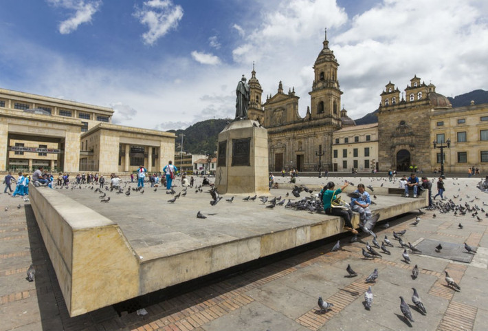 1. Colombia: Mặc dù không còn nguy hiểm như trước đây, Colombia vẫn bị trang mạng Business Insider xếp số 1 trong danh sách 10 quốc gia nguy hiểm nhất thế giới đối với du khách do vấn nạn buôn bán ma túy và cướp bóc khá phổ biến ở nhiều thành phố lớn như Bogota. Ảnh: Shutterstock