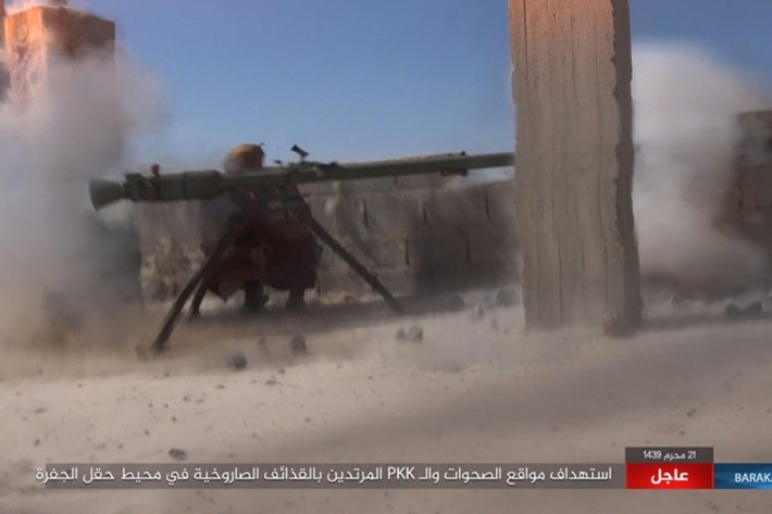 .và gây thương vong nặng nề cho Lực lượng Dân chủ Syria do dân quân người Kurd chi phối.