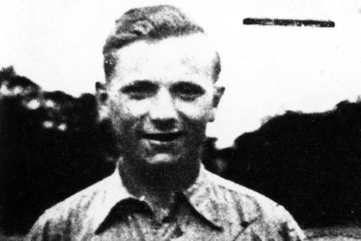 Sát thủ số 1 thực hiện vụ ám sát "đao phủ của Đức Quốc xã" Reinhard Heydrich là thợ sửa đồng hồ Jozef Gabcík (1912-1942), người đã được đào tạo thành điệp viên ở Anh trong năm 1941. Gabcík có nhiệm vụ hạ sát Heydrich bằng súng tiểu liên, nhưng chẳng may súng bị hỏng hóc vào thời điểm quyết định. (Nguồn: Spiegel.de)