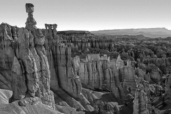 "Bình minh trên Bryce Canyon", Công viên Quốc gia Bryce Canyon, bang Utah.
