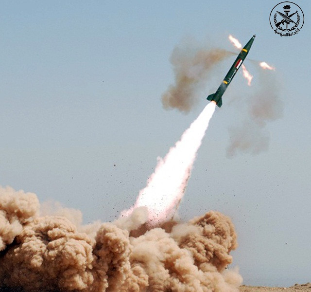 Theo mạng Oryx, vào ngày 6/3/2017, phiến quân Jaish al-Islam đã bắn liên tiếp 2 quả tên lửa đạn đạo Zelzal-2 vào mục tiêu của Quân đội Syria. Nguồn ảnh: Oryx