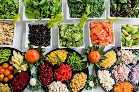 Trong cuộc sống bình thường, bệnh nhân bị u xơ tử cung nên chú ý đến chế độ ăn uống lành mạnh. Một số thực phẩm nên kiêng kị nếu không sẽ chẳng khác gì "nuôi" khối u.