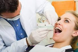 Bác sĩ Davide Pietropaoli, một bác sĩ phẫu thuật nha khoa tại Đại học L'Aquila cho biết: “Các bác sĩ nên chú ý đến sức khỏe răng miệng của bệnh nhân, đặc biệt là những người được điều trị bệnh cao huyết áp và khuyến cáo những người có dấu hiệu bệnh nha chu tìm kiếm chăm sóc nha khoa”.