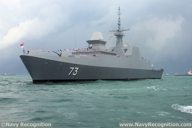 Một trong những tàu chiến hiện đại nhất Đông Nam Á - RSS Supreme của Hải quân Singapore. Con tàu có lượng giãn nước đến 3.200 tấn, nhưng chỉ cần 70 người vận hành, trang bị hệ thống phòng không cực kỳ hiện đại cùng thiết kế tàng hình đẹp nhất khu vực. Nguồn ảnh: Navy Recognition