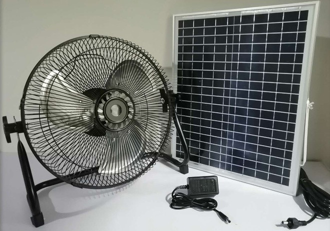 Các chuyên gia khuyên, khi mua quạt năng lượng mặt trời cần chú ý về tuổi thọ tấm pin và công suất bình ắc quy. Nguồn gốc tấm pin không rõ ràng, kém chất lượng khiến công suất hoạt động của quạt kém đi, chạy chập chờn, tuổi thọ giảm.