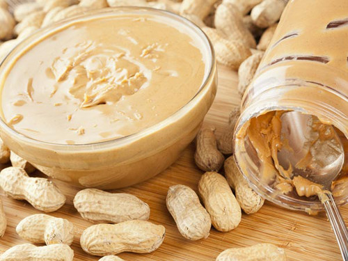 Bánh mì từ ngũ cốc sơ chế là một trong những lựa chọn an toàn cho người gầy. Loại bánh này giúp bạn cung cấp lượng carbohydrate, chất xơ và dưỡng chất tự nhiên. Đặc biệt, carbohydrate được khẳng định có khả năng hỗ trợ tăng cân cực tốt.