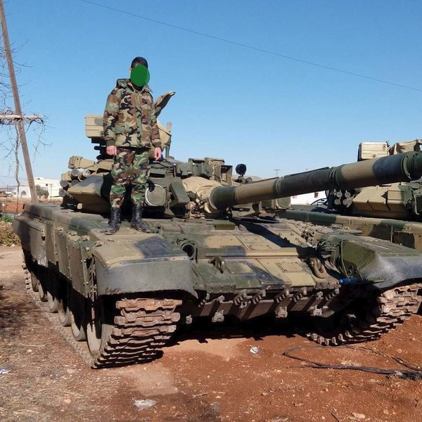 Loại xe tăng chủ lực hiện đại này thường xuyên hiện diện tại khu vực Aleppo. Việc để lọt vào tay phiến quân cỗ xe tăng hiện đại hàng đầu thế giới này là tổn thất vô cùng to lớn với công nghiệp quốc phòng Nga.
