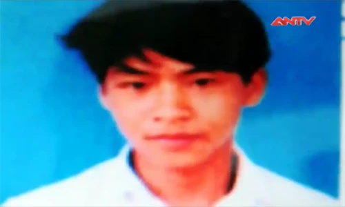 Truy bắt kẻ đâm chết người phát cơm từ thiện