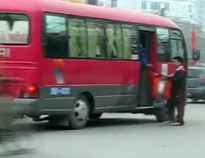 Tóm sống xe dù phớt CSGT... hoành hành giữa Thủ đô